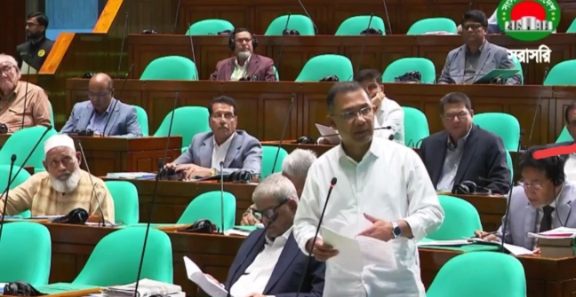 জলবদ্ধতায় চট্টগ্রাম নগরবাসীর কষ্টে দুঃখ প্রকাশ প্রধানমন্ত্রী