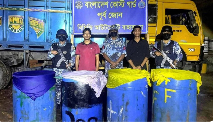 টেকনাফে ৬ কোটি টাকার অবৈধ চিংড়ি রেণু জব্দ