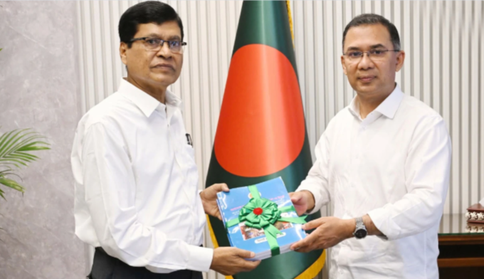 প্রধানমন্ত্রীর কাছে সিএজির অডিট রিপোর্ট পেশ
