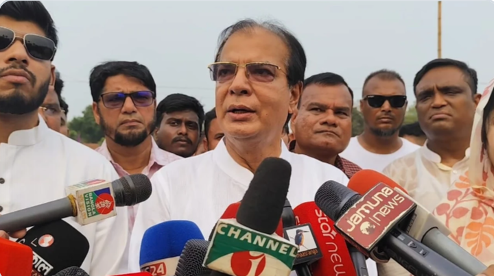 হাওরে ক্ষতিগ্রস্ত কৃষকদের তিন মাস খাদ্য সহায়তা দেওয়া হবে: ত্রাণমন্ত্রী