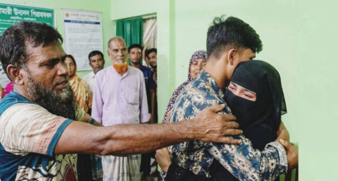 প্রেমের বিচ্ছেদ মানতে নারাজ প্রেমিক-প্রেমিকা যুগল